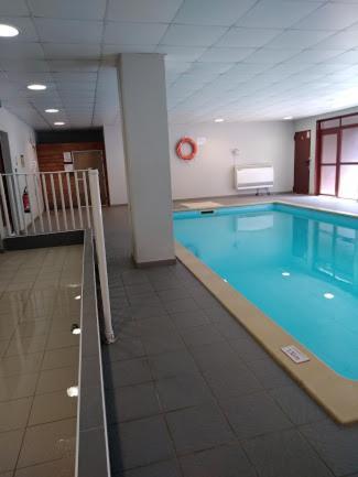 Joli Appartement T2 Dans Residence Avec Piscine, Hammam Et Parking Gratuits Carcassonne Eksteriør billede
