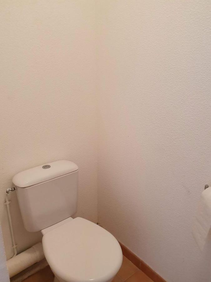 Joli Appartement T2 Dans Residence Avec Piscine, Hammam Et Parking Gratuits Carcassonne Eksteriør billede