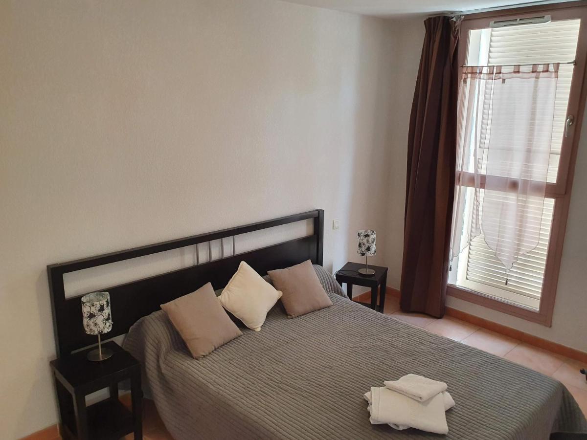 Joli Appartement T2 Dans Residence Avec Piscine, Hammam Et Parking Gratuits Carcassonne Eksteriør billede
